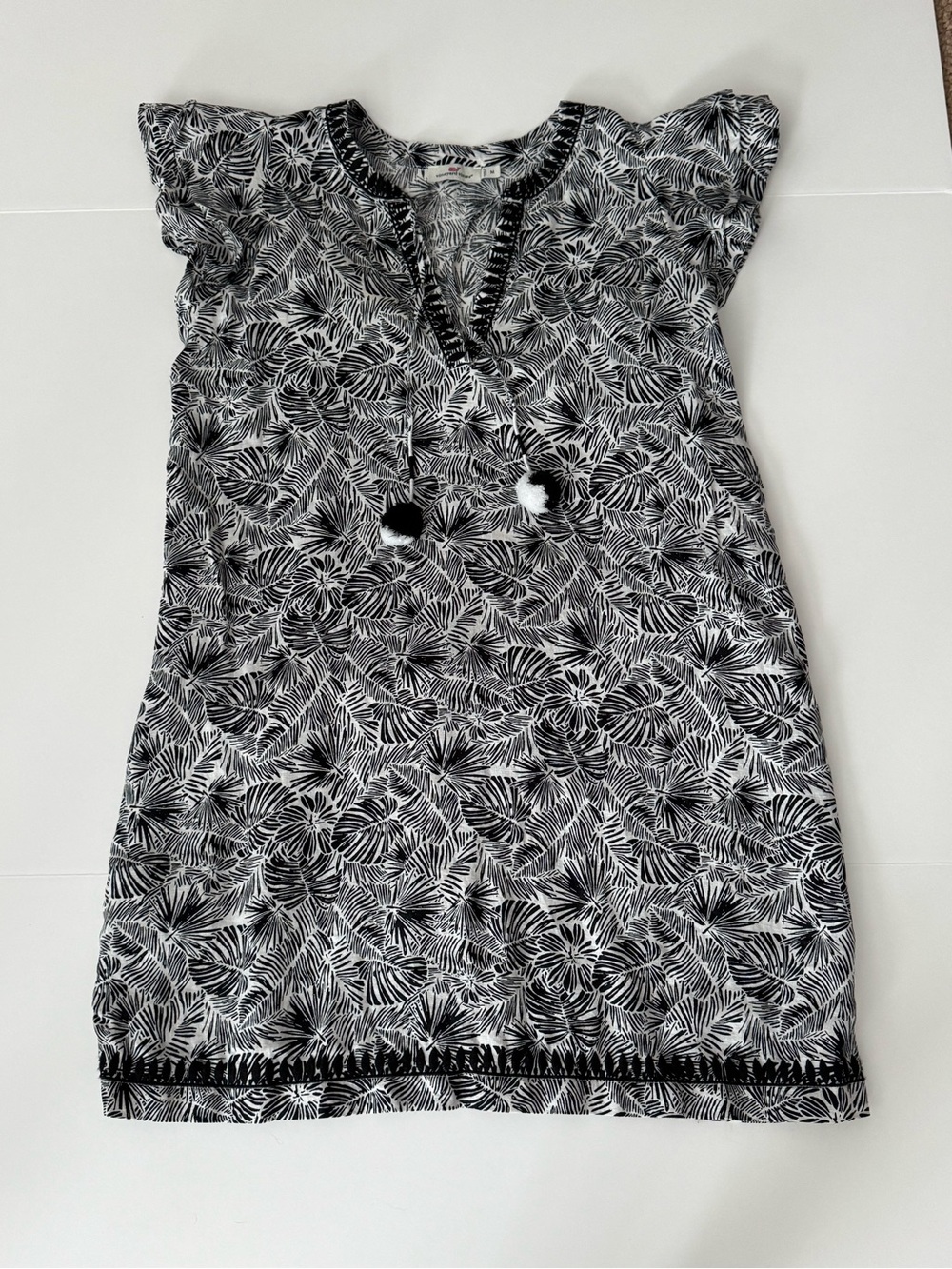 Vineyard Vines Black and White Dress